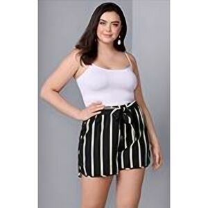 New Venus Women's Dress Shorts Black & White Striped Size 1X